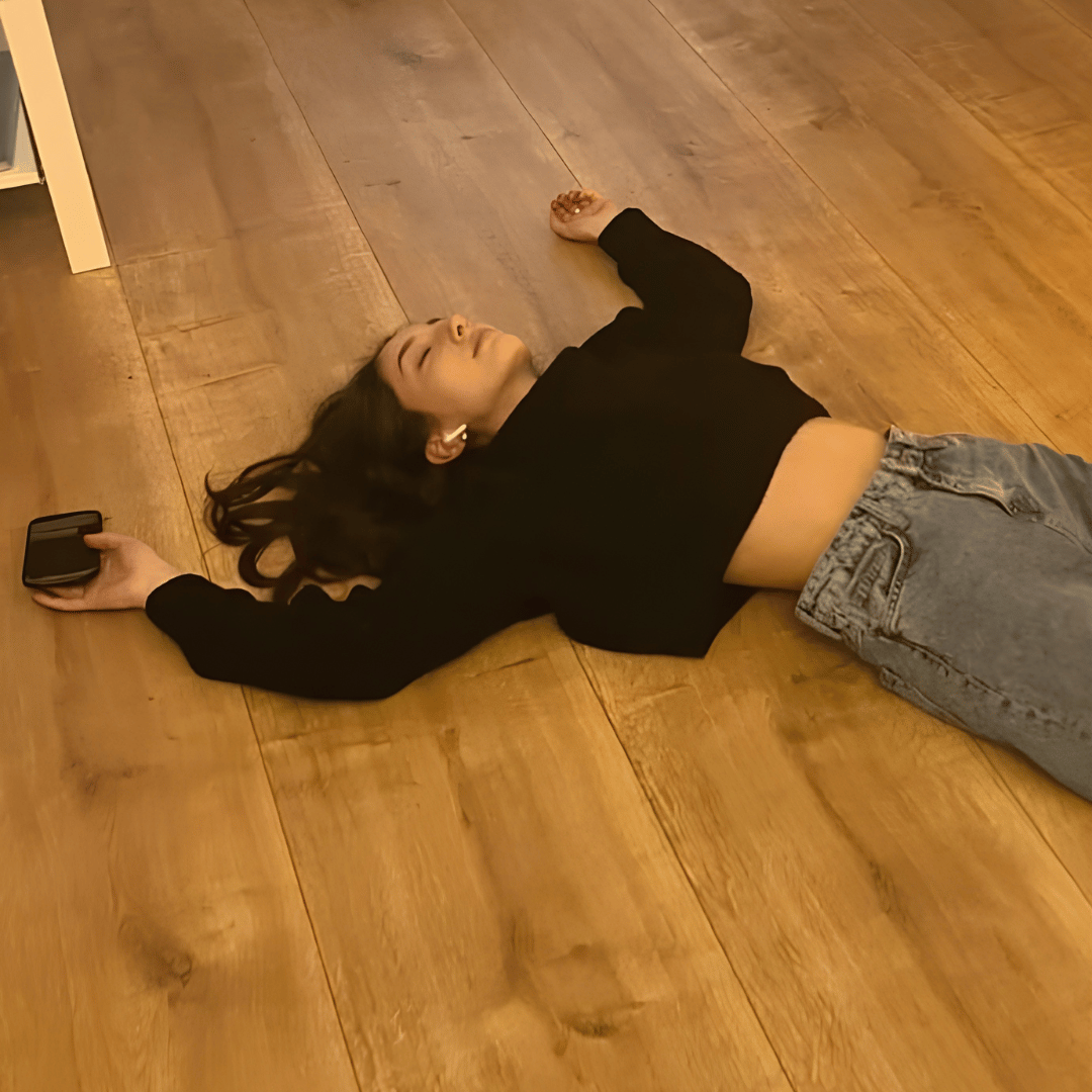 Tidur di Lantai Tanpa Alas
